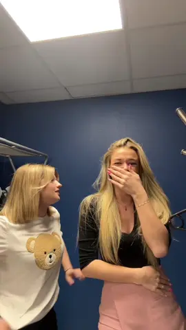 y’a rien qui va jsuis en fou rire @marinedmusique 🤣🤣🤣🎀 #barbiebyemma #staractour2024 #staracademy2024 #humour #pourtoii 