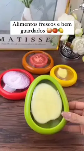 Link na bio: Produto 174 - Caixa Reutilizável Para Economia De Alimentos Meio Corte De Frutas Fresca Filme Retráctil #creatorsearchinsights #shopee #frutas 