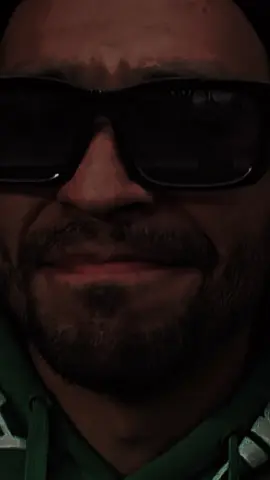 Viernes con “v” de… @Matias Olivares Sant #yanlyrics_ #paradedicar #teladedico #musicvideo 