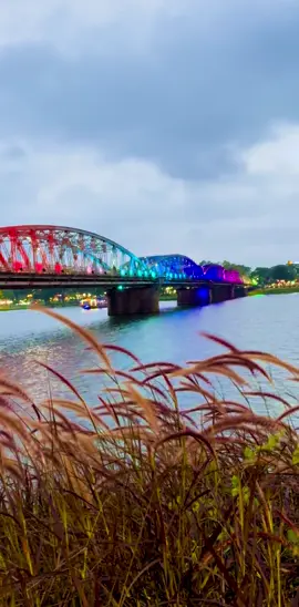 Ai ra xứ huế thì ra! #canhdep #nhachaymoingay #hue #xuhuong #xuhuongtiktok 