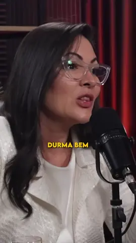 Qual seu horário de dormir? #sono #dormir #skincare  Quer um pele linda clara e sem manchas? Então tem que dormir bem e cedo. Melatonina, que tem sua maior liberação entre 21 hs e 03 da manhã, é um grande aliado  na saúde da sua pele. Quer um conselho? Valorize o seu sono. Essa dermadica é importante! 