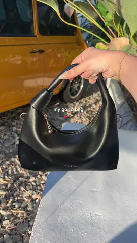 so pretty!! 🥹  #mossdoom #mossdoombag #gotobag #classybag #everydaybag 