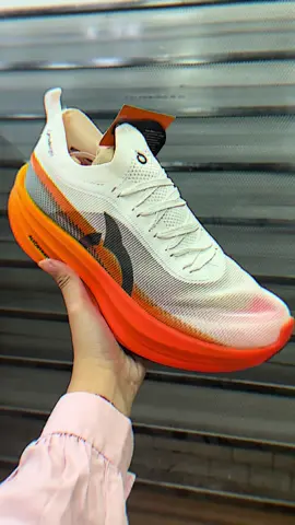 ‼️OSRTUSEIGHT HYPERSONIC 2.0  RESTOCK‼️ BURUAN CO PAYMENT🫵🏻🫣🤩 #sneakerzonemalang #ortuseight #sepatulari #Running #original #produklokal #belilokal 