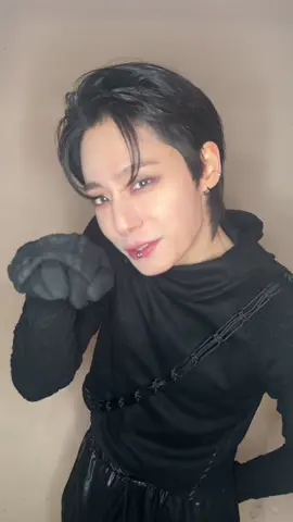 할미나우 cute ver.😚 #원어스 #ONEUS #환웅 #HWANWOONG #RADAR