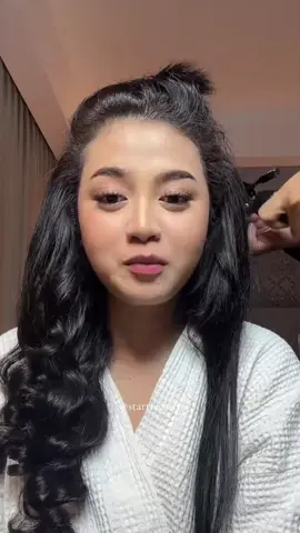 wkwkwk bisaan bgt mamak klen ini ges #shabrinaleonita #shabrinaidol #shabrinalive 