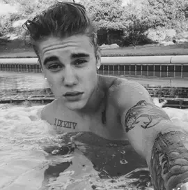 Que homem aff 🫦🫦 #justinbieber #bizzle#foryou #flatline
