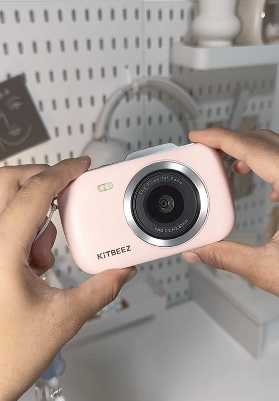 Camera pun comel🥹 Rasa nak gigit gigit je. Too cute to handle😭 Love the result so much <3 @kitbeez KF-3 #kitbeez #camera #ccdcamera #digicam #digitalcamera #kitbeezkf3 