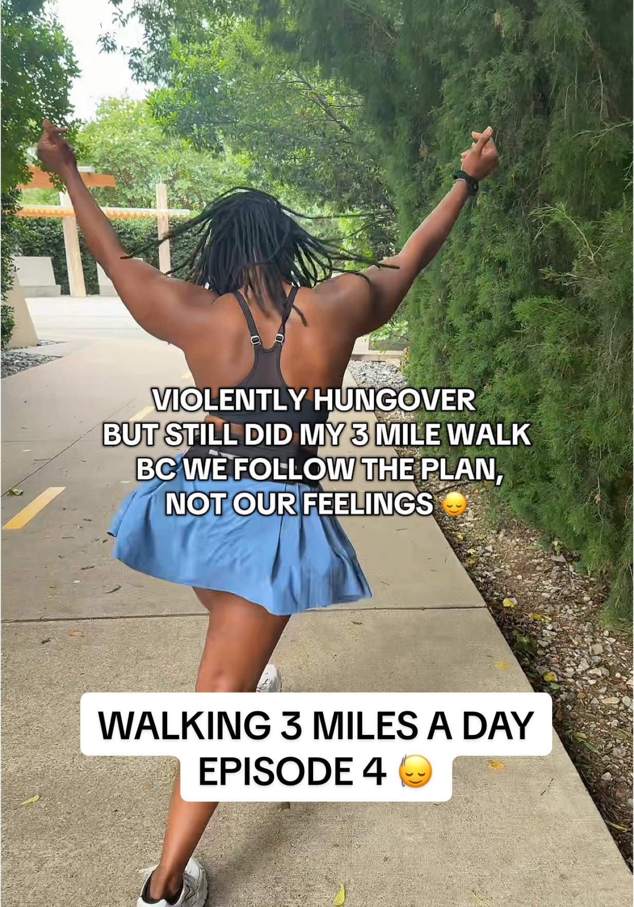 I did forget my Apple Watch tho :/ #dallas #dallascontentcreator #walking #walkingworkout #katytrail #Fitness #summerbody #gymgirl #cardio #dallasinfluencer 