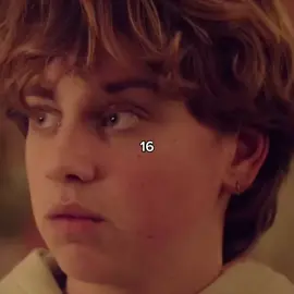 his baby face🥹 #lougoossens #holyshit #edith #rinasenly #fyp #rekomendasi #rekomendasifilm #brussel #younghearts #youngheartsfilm @Lou Goossens 