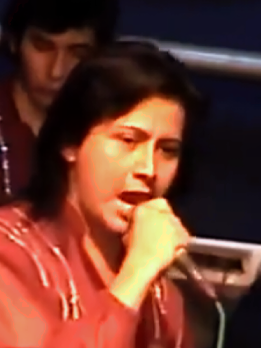 'La Ladrona' | Grupo Guinda #cumbiaromantica #grupoguinda #carlosmiguel #laladrona #parati #tiktok 