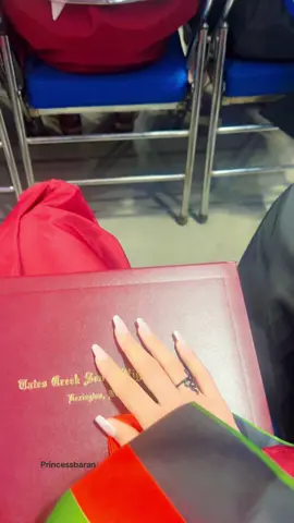 #finally #graduation #princessbaran1 #پروانی___________دیزاین🖤🤍💚🦁 #afghangirl #afghanistan🇦🇫 #afghanistan #afghanbest #tatescreekhighschool #tates_creek #tchsacaemdies 