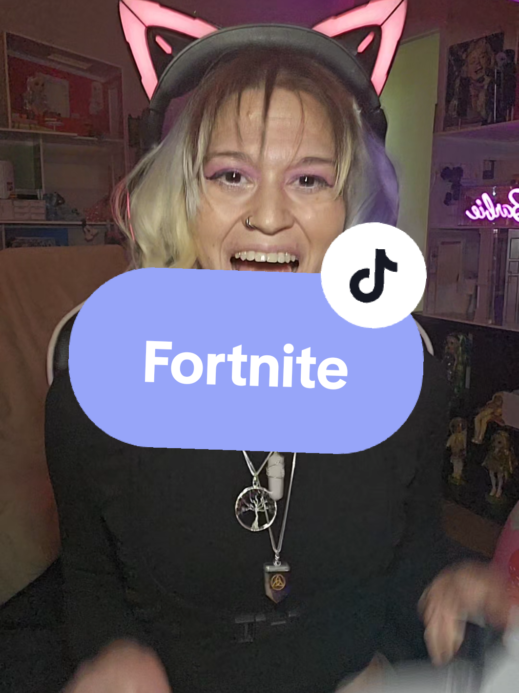 Tag your favorite fortnite girlies so I can make some friends to play with 👉🏼👈🏼🎮🩷 Streaming every day next week, come hang out and party up with me ✨️🩷 #smallstreamer #streamersoftiktok #GamerGirl #fortnite #fortnitegirl 