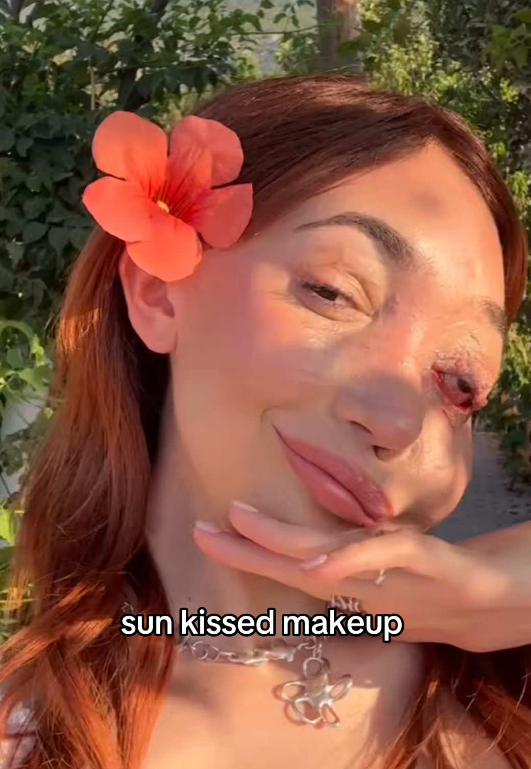 AD making this my signature look of summer <3   these @L'Oréal Paris UK products are the key    lumi glotion - light glow & deep glow lumi le liquid blush - rouge paris, warm peach & gold pink  lumi les glow stick - pearl eclat & pink ballet faux brow - brunette  plump ambition lip oil - rouge in love  #makeup #skincare #haircare #Summer #strawberrygirl #glowyskin #sunkissed #holiday