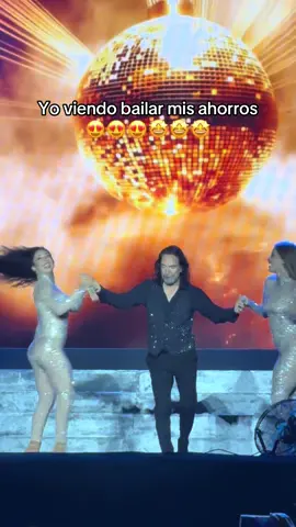 De chiquita creía que eras Diosito 🥹 #marcoantoniosolis #contenido #concierto #humor #viral #estadiognp #worldtour2025 #losbukis #fyppppppppppppppppppppppp 