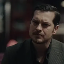 bilmezmiyiz… #keşfetteyizzz #eşrefrüya #icerde #sarpyilmaz #cagatayulusoy 