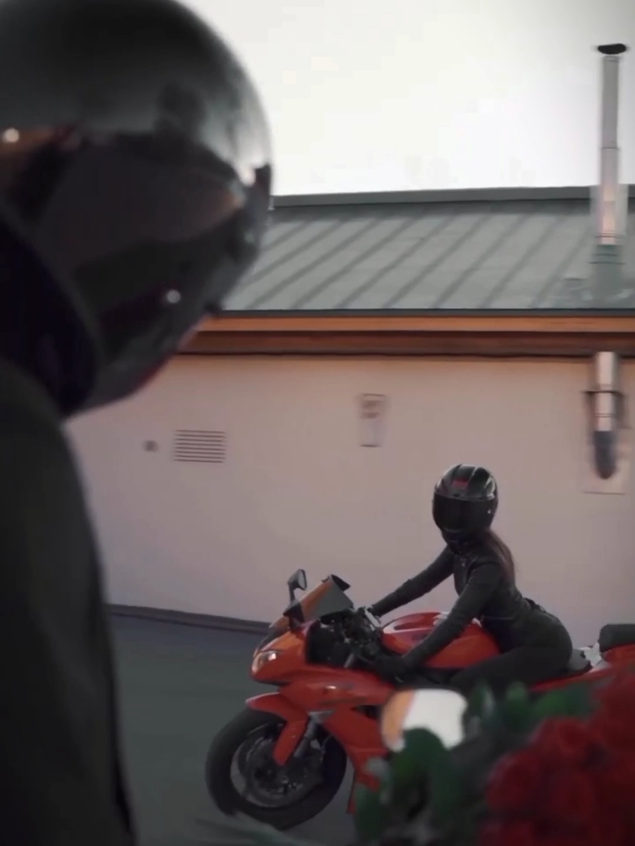 #Congelar #CapCut #motogirl #yamaha #viral #moto #motorcycle #سلوموشن #tiktoklongs 