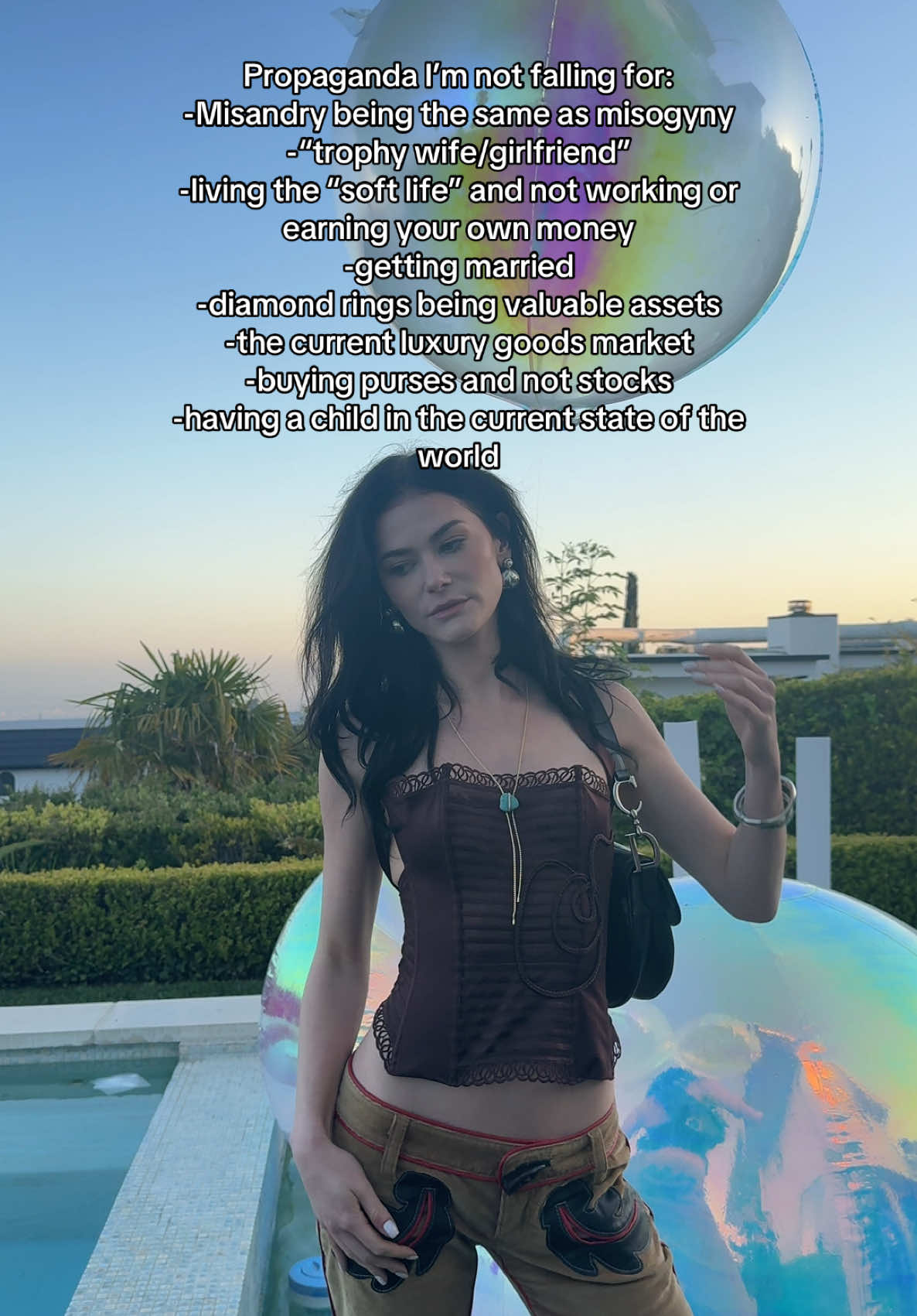#propagandaimnotfallingfortrend #misandry #sprinklesprinkle 