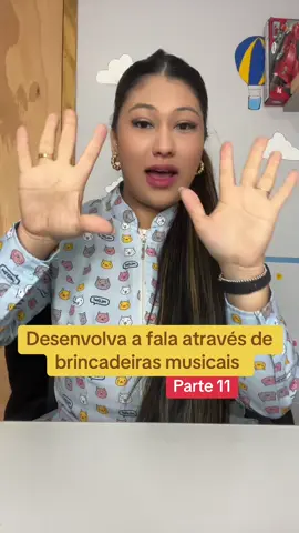 Quer estimular a fala do seu pequeno de forma divertida ?  Use a música como sua aliada  Dica bônus: escolha músicas com gestos e repetições! Fale cantando, brinque rimando e veja a mágica acontecer! #EstimulaçãoDaFala #Fonoaudiologia #DesenvolvimentoInfantil #DicasDeFono #FalaEComunicação #MúsicaNalnfância