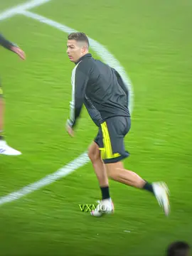 Peligrosa 🤩🔥 ib: @ae.vetsku #ronaldo #aftereffect #ae #cristianoronaldo #ronaldosmoothedit #ronaldo4kedit #viral_video #cristiano #footballedit #4k #goat #handsome 