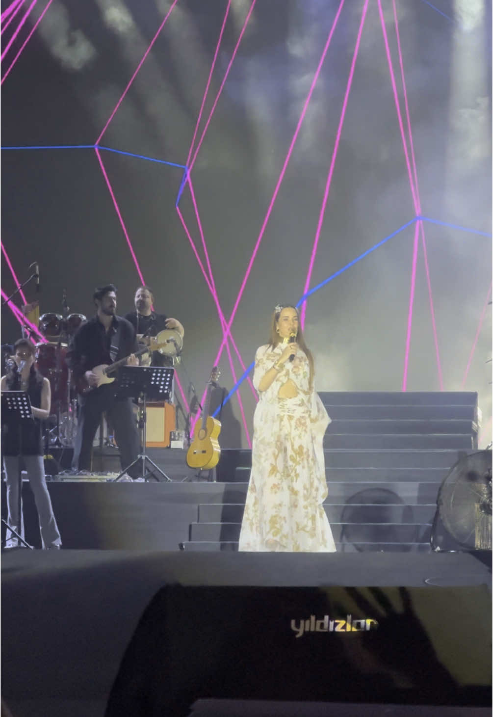 Sanliurfa Kültür Yolu Festivali #bengü konseri #şanlıurfakültüryolufestivali #bengü #konser #sahici #şanlıurfa #keşfetteyim 