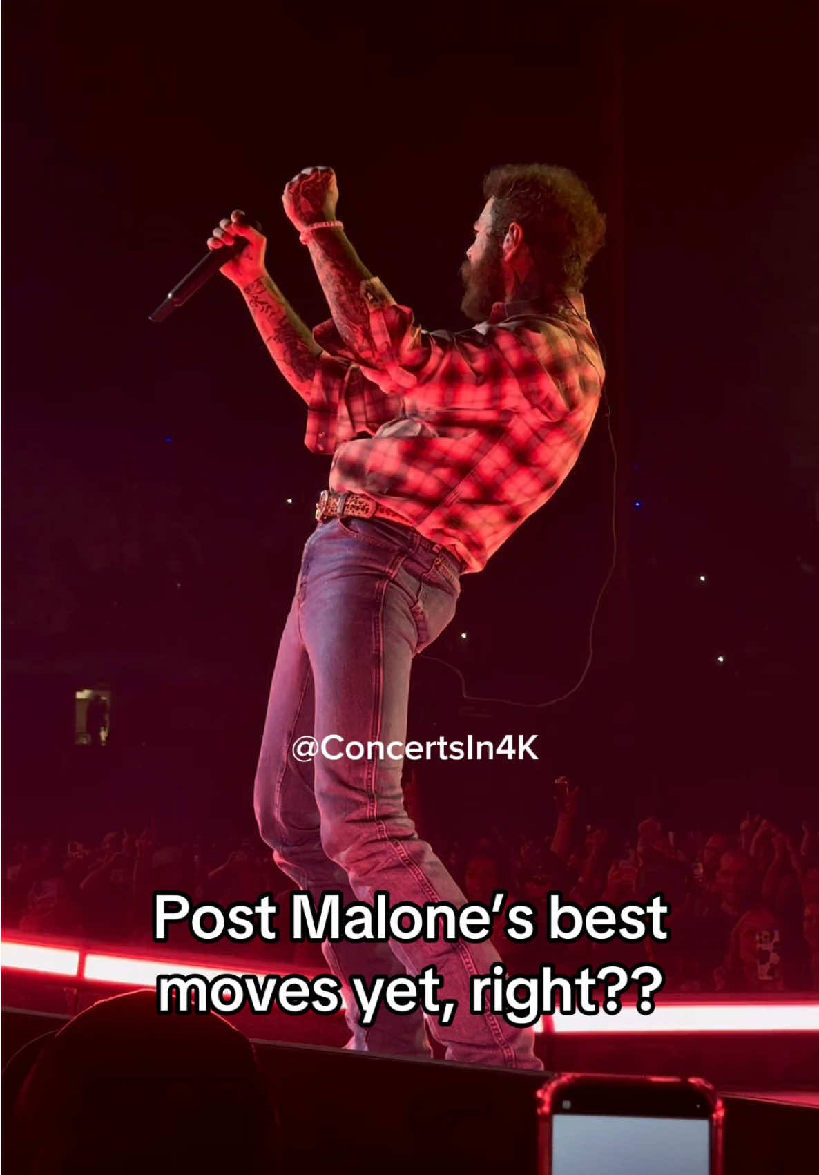 Post Malone’s best moves yet, right?? @Post Malone  #postmalone #bigassstadiumtour #f1trilliontour #postmaloneconcert #posty #postmalonefans #postmalonetok #postmalonefan #postmaloneedit #postmalonedancing #postyfans #postytok 
