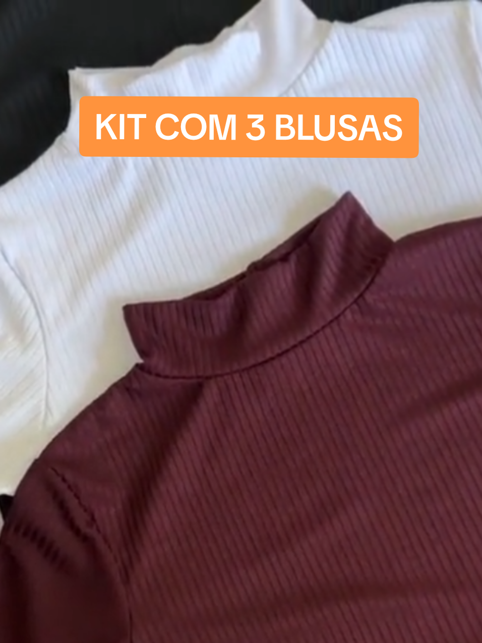 Kit com 3 Blusas Caneladas Gola Alta Manga Curta ✨👚 Mais estilo, conforto e versatilidade pro seu dia a dia! Modelagem perfeita que veste super bem, com tecido que não pega bolinha, não desbota e seca rapidinho. 😍 Disponível nos tamanhos P, M e G escolha o seu e arrase! 🔥 Curtiu? Comente 