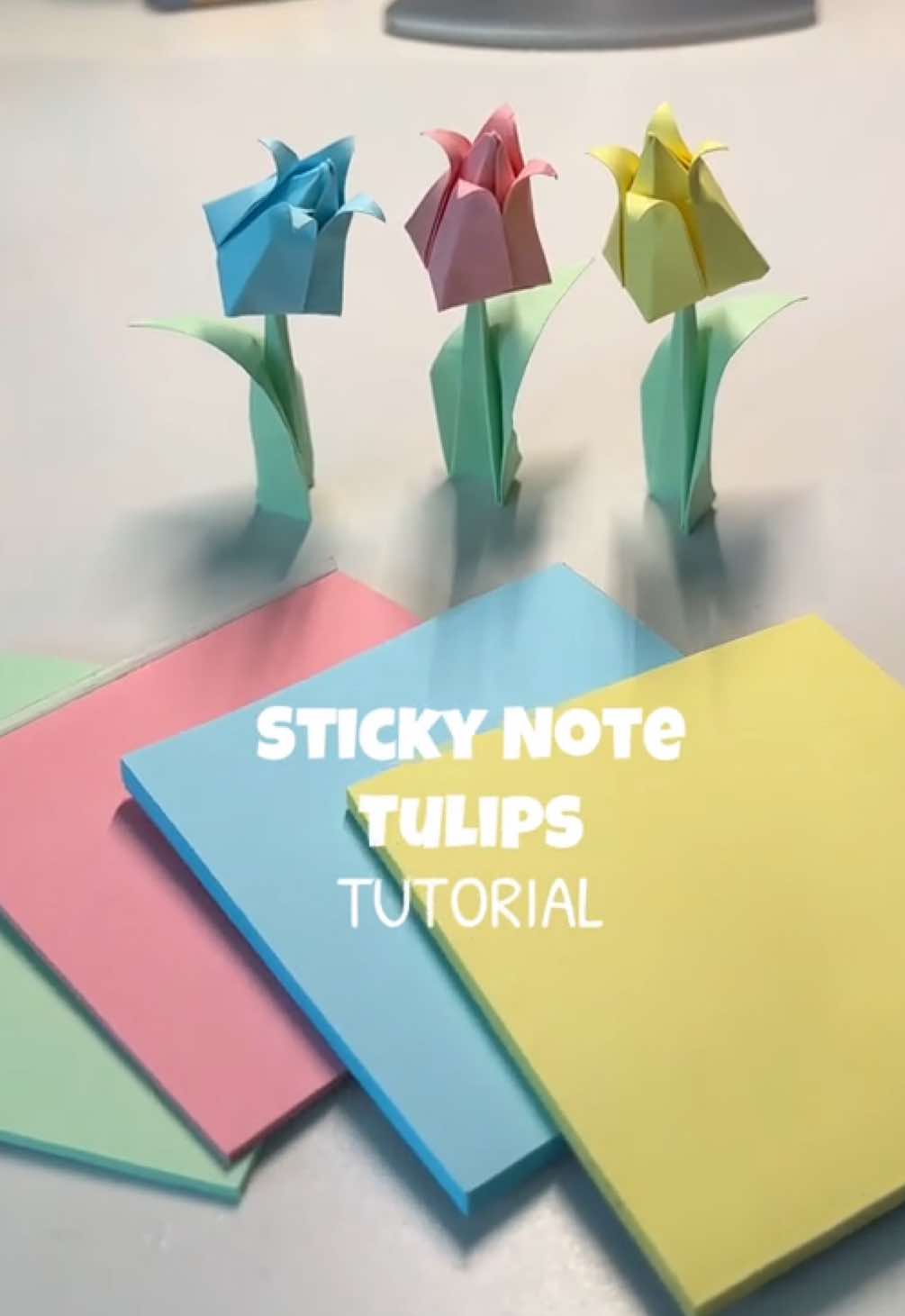 sticky note tulips tutorial 🗒️🌷#origami #origamitulip #origamiflower #papercraft #diycraft #paperflower #stickynotes #giftideas  #creatorsearchinsights 