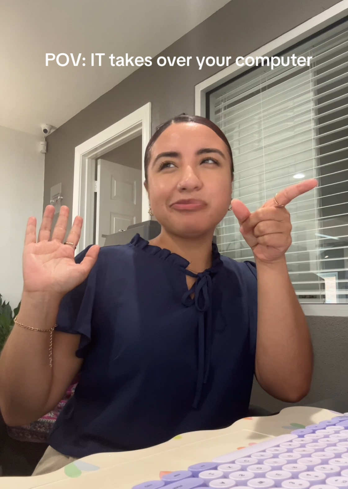 They’re so smooth with taking over the computer!! 😂😂 #funnytiktok #humor #leasing #leasingagent #assistantpropertymanager #propertymanager #nowleasing #apartments #katy #katytx #katytxapartments #katyapartments #propertymanagement #americanlandmark #americanlandmarkapartments #americanlandmark360 #fypage #fyp #comedytiktok 