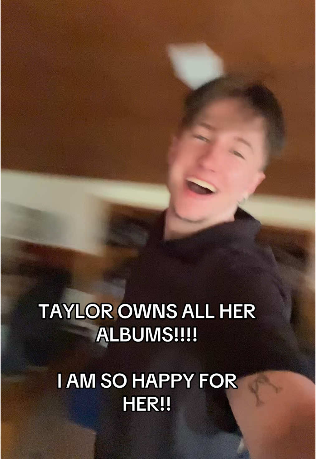 SHE WON THE WAR!!! #fyp #foryoupage #taylorswift #swiftie #taylorsversion #warisover 