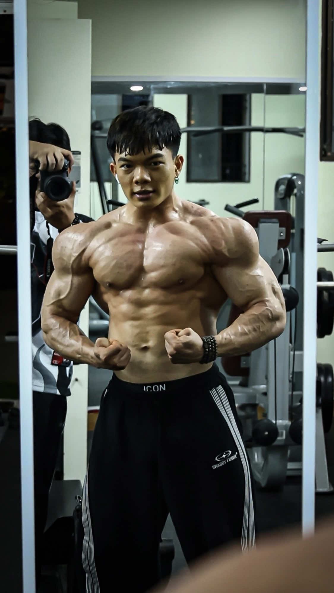 Đi đâu sao em không thèm thăm anh… sao không gọi cho anh….🧡🫶  #fypシ゚ #gym #GymTok #gymrat #gymnastics #gymmotivation #gymstyle #gymlifestyle #Fitness #fitnessmotivation #fitnessstyle #FitnessLifestyle #bodycare #tapluyenmoingay #xuhuong 