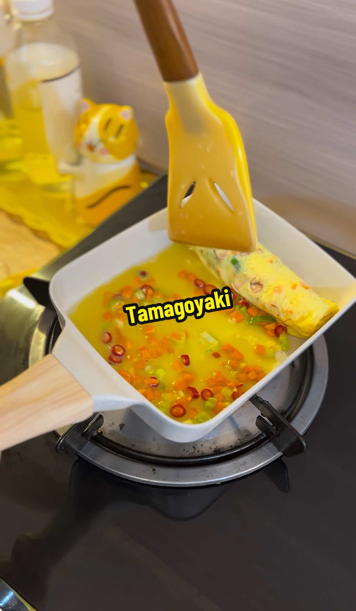Membalas @Siti Nur Juhaeriah ayo kita gulung2 lg 😁 #tamagoyaki #wajankotak #wajanantilengket #wajantamagoyaki #dapurkuning 