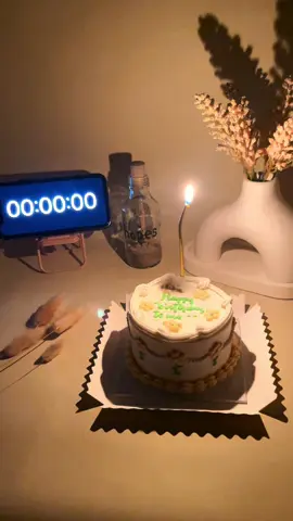 31 mei 🎂 happy bday for my self..🫶🏻 #happybirthday #bday #happybirtdaytome #happybirthdaytome🎂🎉 #happybornday #birthdaycake #birthdaygirl #birthday #trendbirthday #ulangtahun 