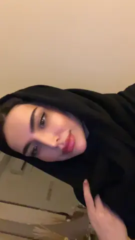 جيت ادور في رفوووف الذكريات 😔
