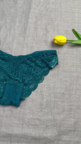 #OOTD #SummerEssentials #TravelOutfits #PackingTips #GirlsEssentials #GirlsMustHaves #GiftForHer #ValentinesGift #ComfortLife #SelfCareRoutine #GymOutfit #WorkoutUnderwear #SleepwearStyle #Loungewear 