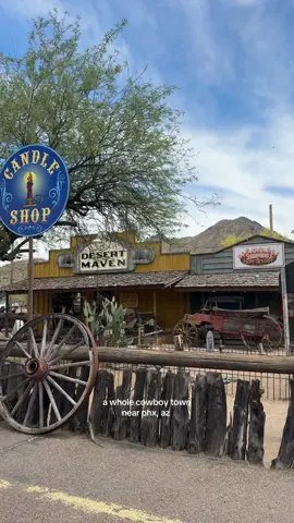 a whole western town 45 min from phx 😱🤠 so many hidden shops & restaurants 🐴 #phoenix #phx #cavecreek #az #thingstodoinphx #thingstodoinaz #azthingstodo 