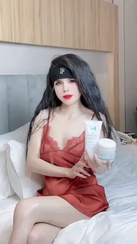 Combo dành cho chị em da bánh mật chai lỳ , da khó lên tông đây ạ #ủbodyniacinax10 #combouniacinax10 #caotrangdavh #xuhuongtiktok #nhiều_tim🌼 