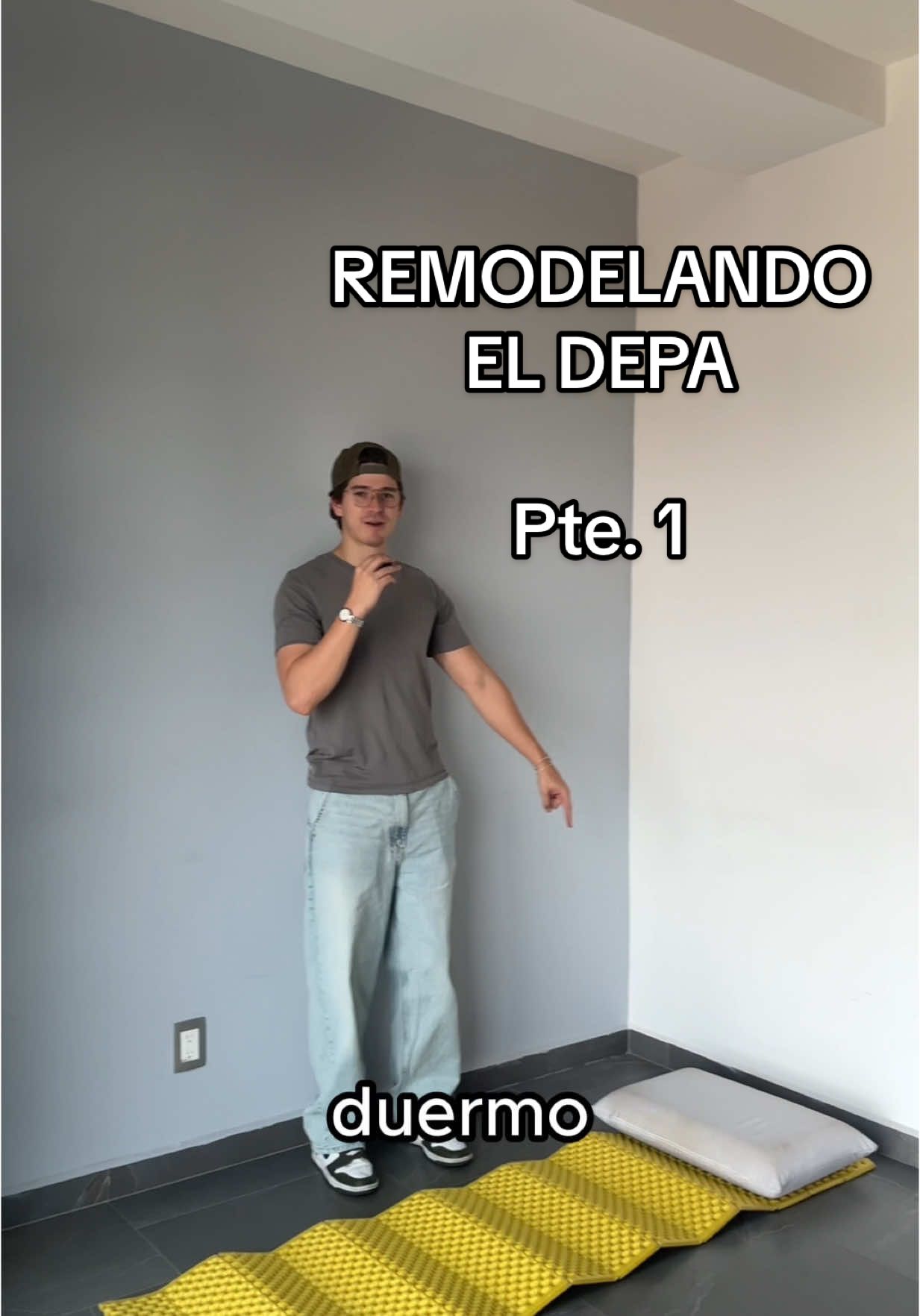 Empezamos con algo importante pero muero por que ya vean todo todoooo, gracias Emma colchones 🫶🏼 (IG:bicho_orozco) #fypシ゚ #emmacolchones #viral #bichoorozco #remodelacion #remodelandomicuarto #humor 