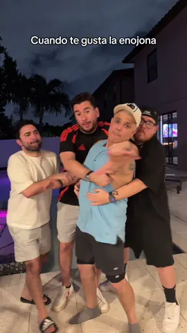 Nuestra versiónes mas complicada 😂😂😂