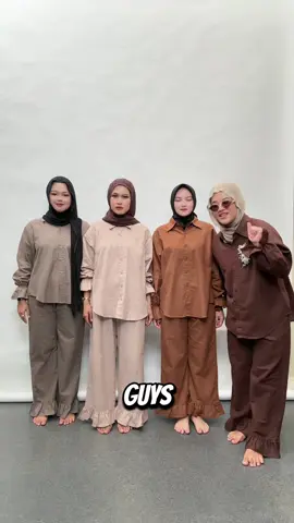 Sorry guys mereka mematung tegang 😅