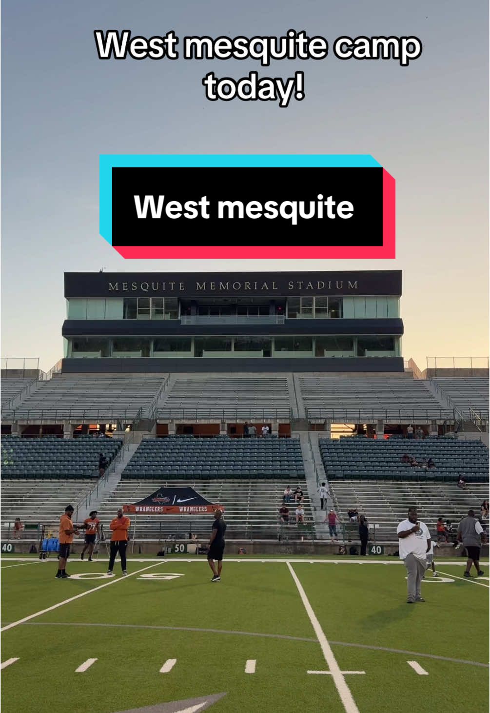 Silver teeth kids today at west mesquite #joshbutlertv #joshbutler #football 