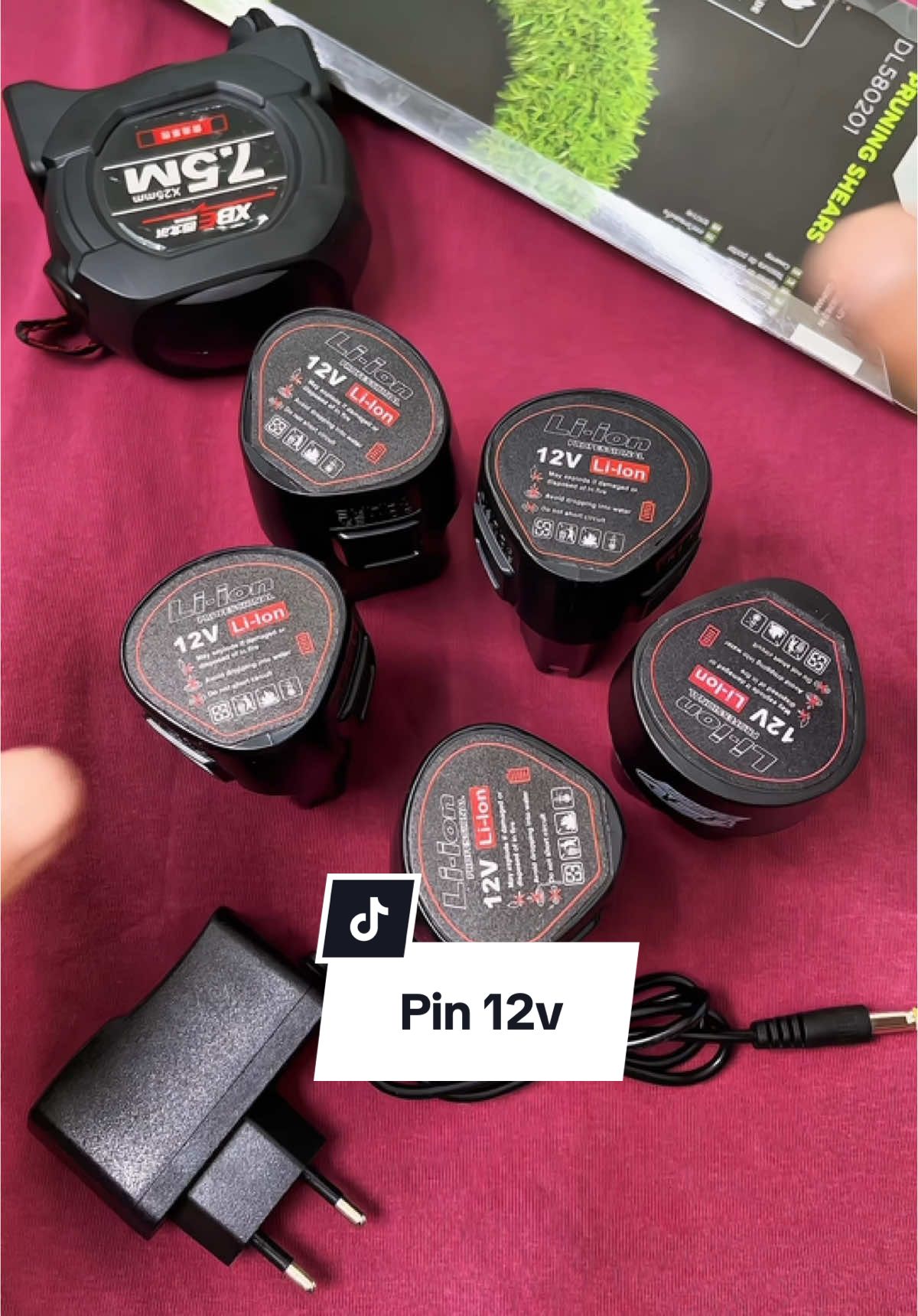 Pin 12v máy khoan máy cắt. #pin12v #pinmaykhoan #pinmaycat 