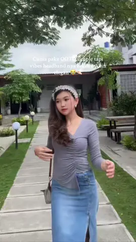 “Headband Natty” Nyore kali ini ditemani headband natty yang bikin tampilan ku makin cakep sayang 😍 #velmorra #headband #dailyvlog #accessories #hairaccessories #aksesoristrendi #foryou 