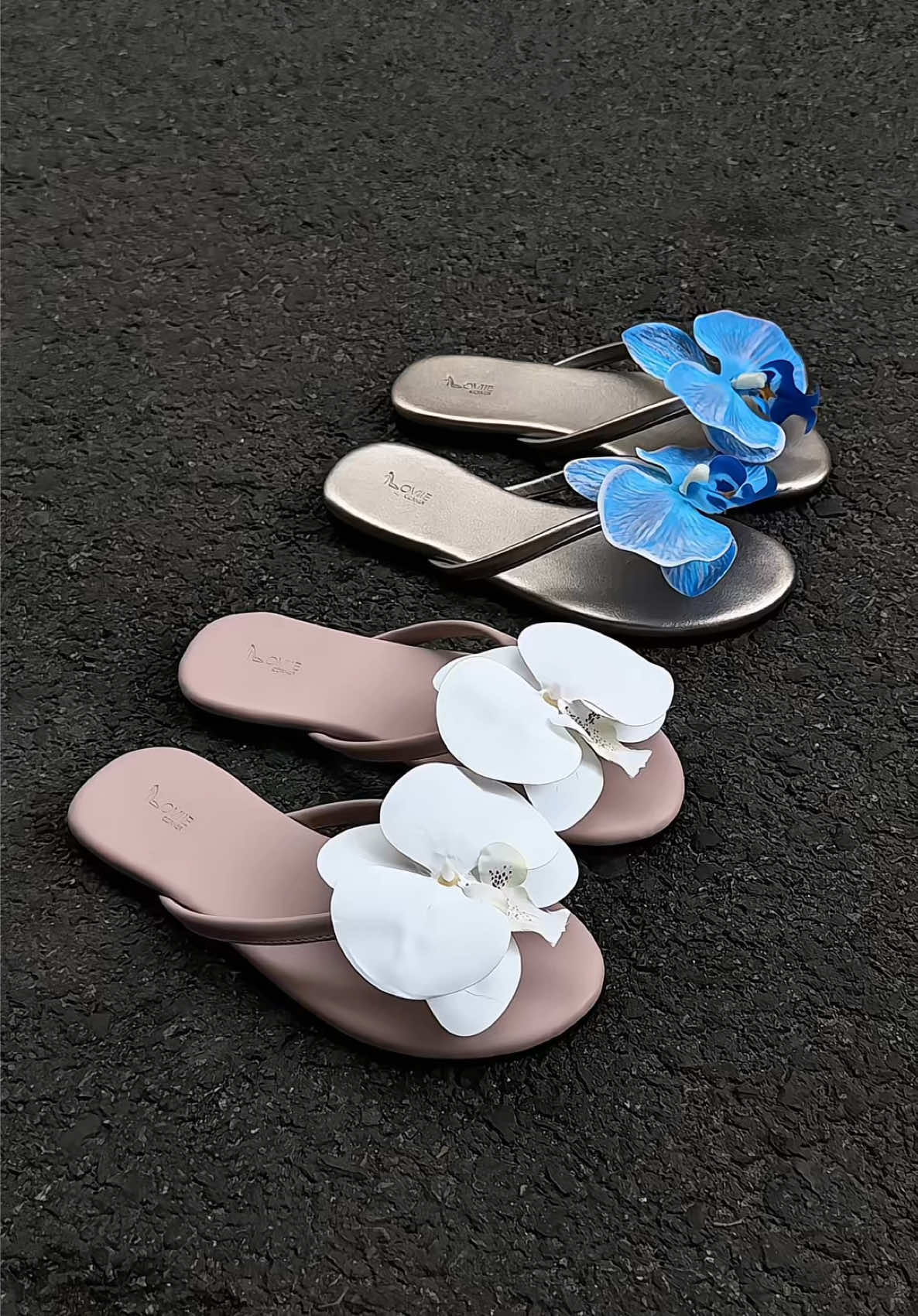 Dép xỏ ngón hoa thích hợp đi biển 😝🏖️ #loviiecorner #giàydépthờitrang #thoitrang #trending #xuhuong 