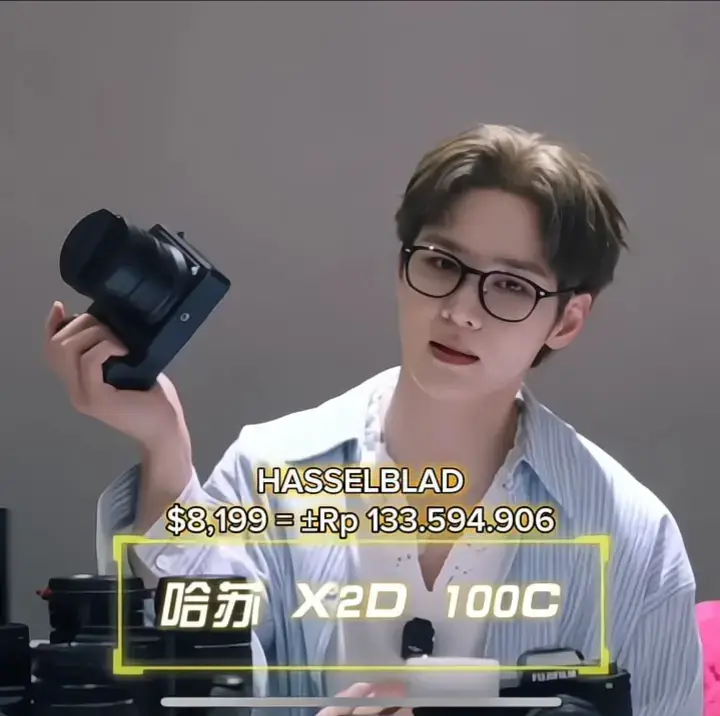 Totalnya bisa buat rumah 🔥🔥🔥 Si lele ksh hadiah buat abangnya segitu, apalagi istrinya nanti woyyy 🫵🔥 #kun #kunwayv #qiankun #nuonuo #nuoyi #wayv #chenle #nct #wayzenni #sijeuni #nctzen #kpopfyp