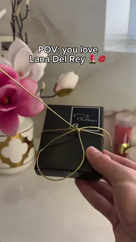 For her ❤️ #lanadelrey #lipstick 