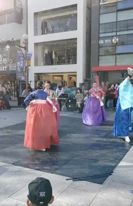 感受一下当地的风土人情#首尔 