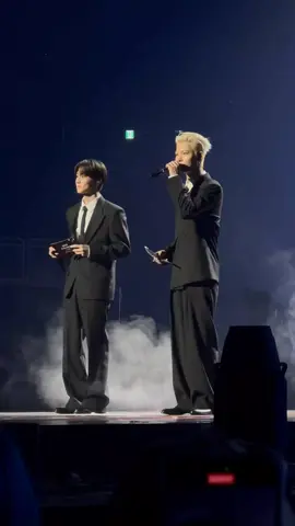 MC JUNGWON AND MC NI-KI ✨ #enhypen #jungwon #ni_ki #weversecon2025 #weversecon 