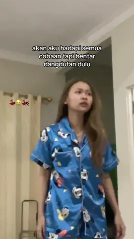 ntar lanjut nangis lagi, skrng goyang dlu😭🫵🏻