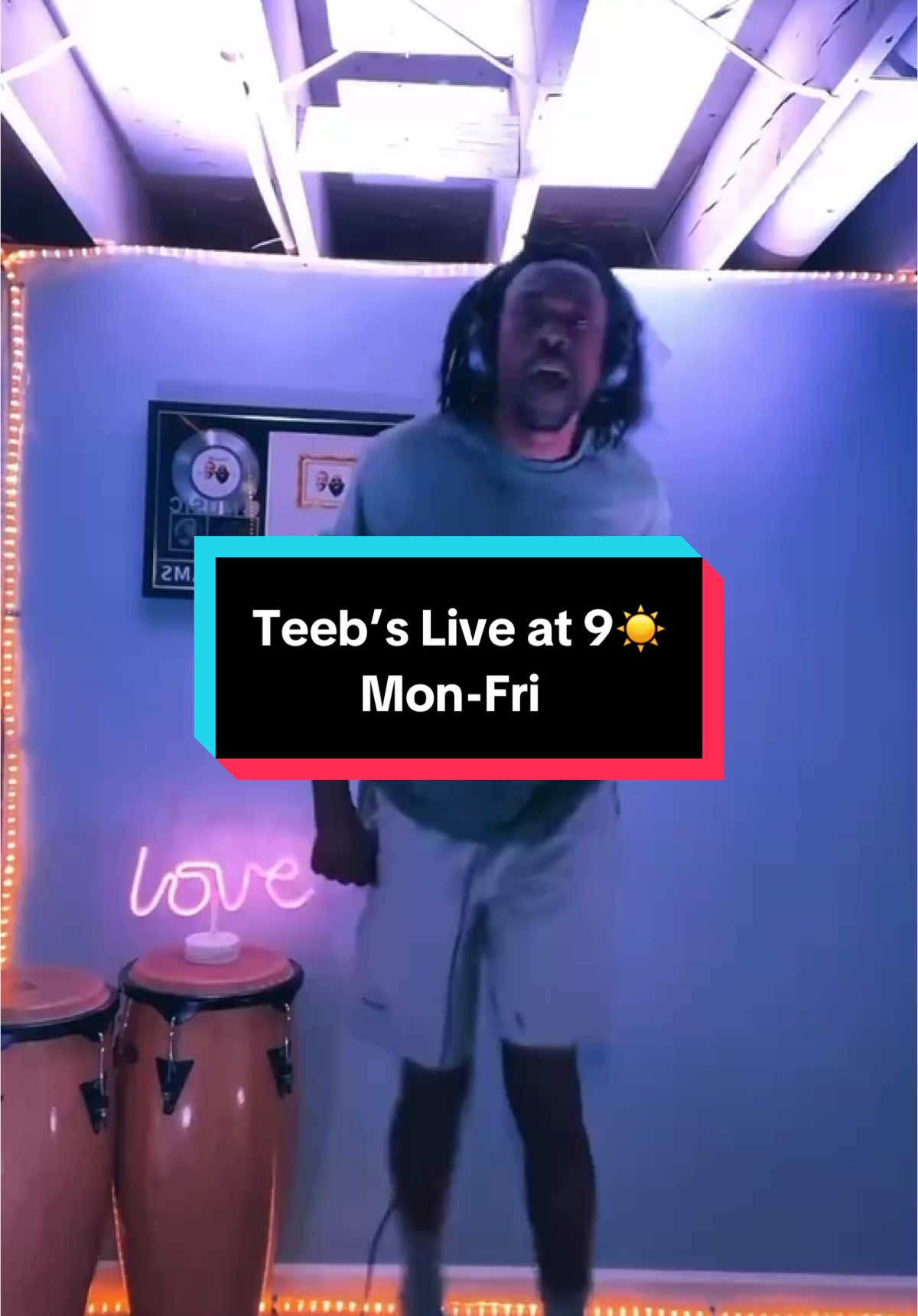 Teeb’s New viral dance #teebsliveat9 #tiktokliveshow 