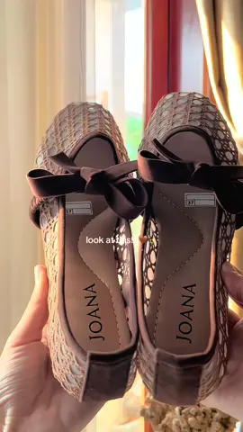 cakep pwolll😍 #promomakangajian #rekomendasiflatshoes #flatshoes #racuntiktok 